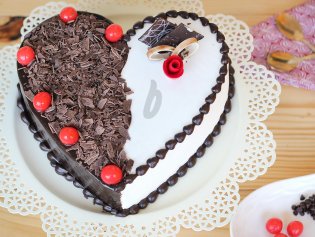 Heart Shaped Black Forest Vanilla Cake