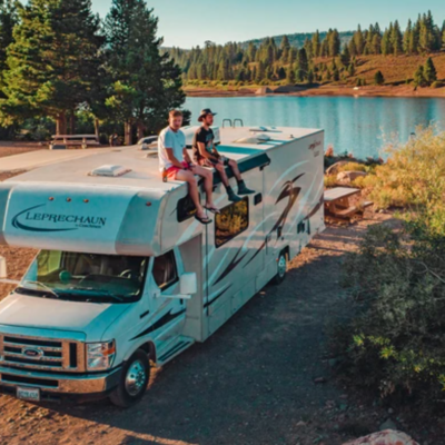 How to select a motorhome for your next road trip 