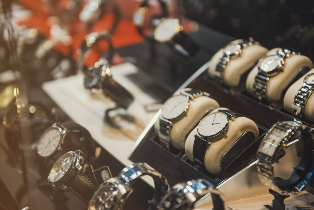 A Comprehensive Guide to Buying & Selling in Dallas Pawn Shops