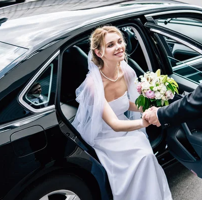Luxury on a Budget: Affordable Wedding Car Services